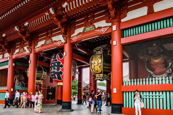 東京浅草相撲ショー浅草寺ツアーとちゃんこ鍋ランチ