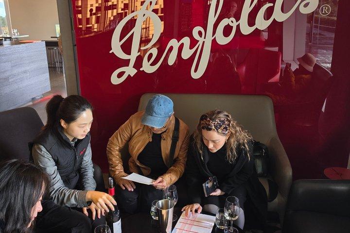 ペンフォールドとハーンドルフのシェアツアーワイン試飲とランチ