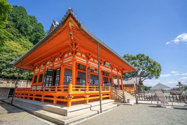 勝尾寺と日本の幸運だるまを発見する