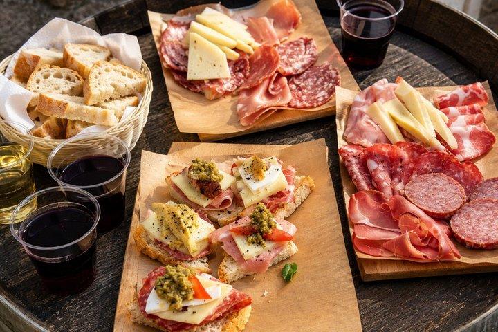 ペルージャプライベートフードツアー：あなただけの地元の味