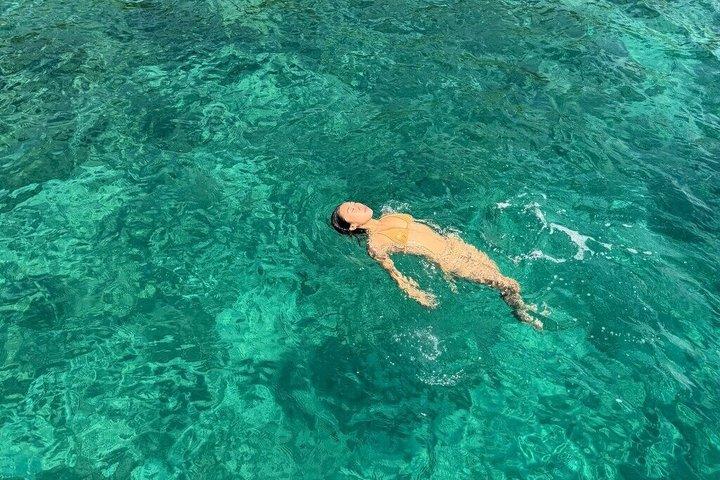 Nha Trang: Coral Reef Snorkeling & Floating Bar Party