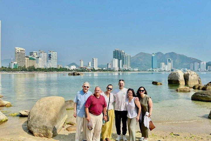 ニャチャン半日市内小旅行：象徴的な名所＆隠れた名所