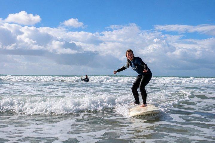 Albufeira: Beginner Surf Lesson at Galé Beach