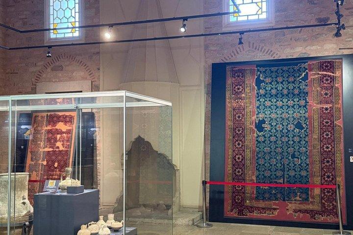 Flying carpet in Istanbul