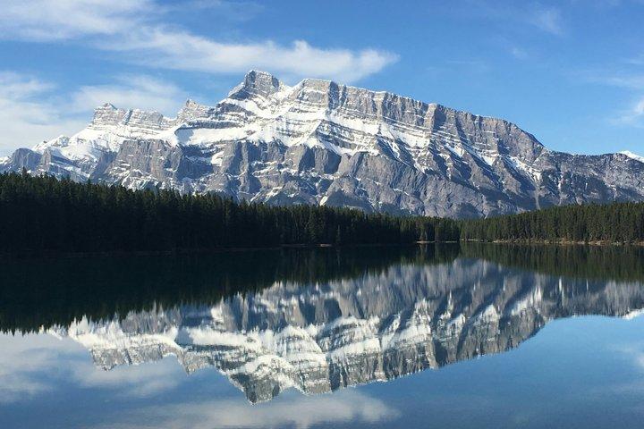 Banff Top 10 Iconic Spots Tour with Local Expert Guide