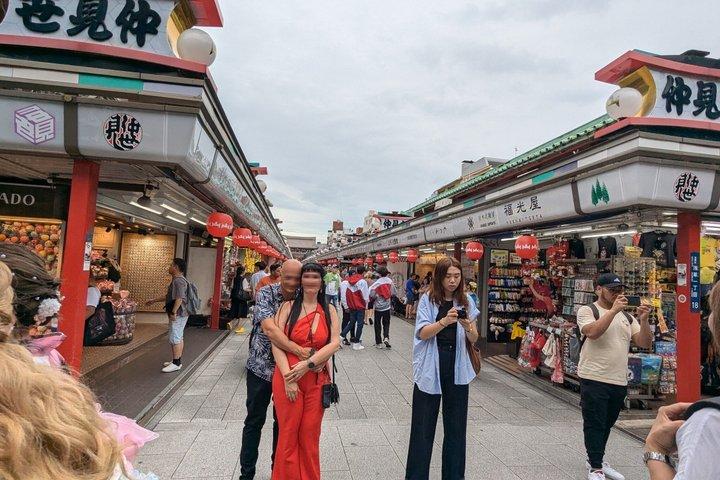 浅草：歴史ツアーの後、日本の包丁店を訪問