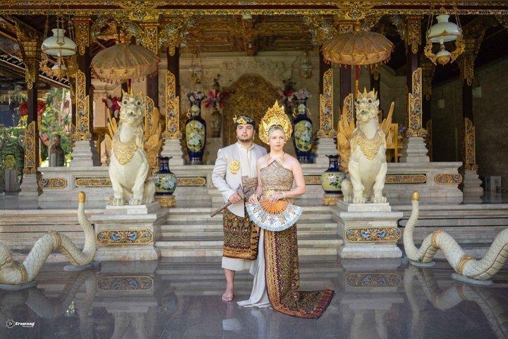バリ島でバリ王室の写真撮影を体験