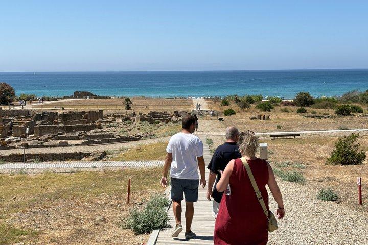 カディス発タリファ、ベヘル、ボロニアビーチへの小旅行