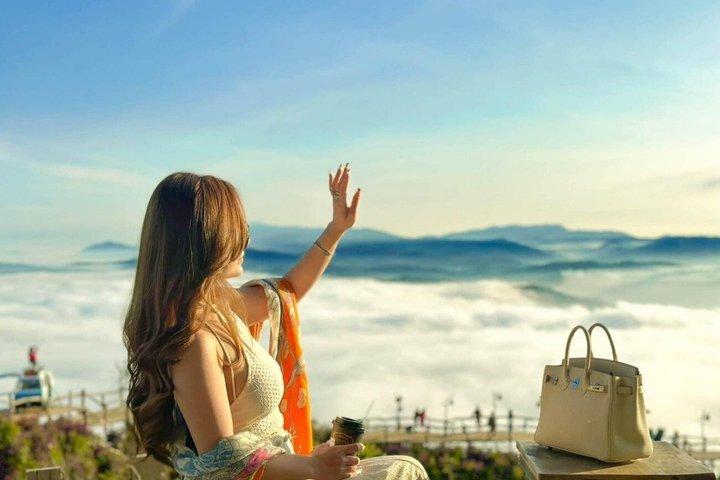 夜明けのダラット雲狩り–日の出体験4:00–10:00