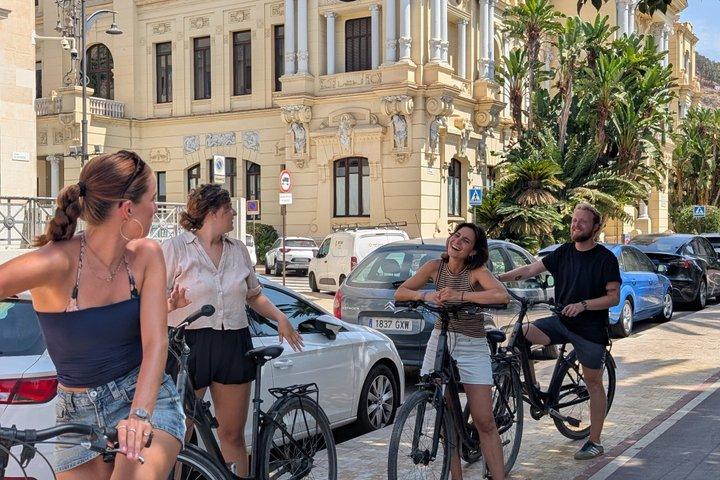 マラガ自転車レンタル