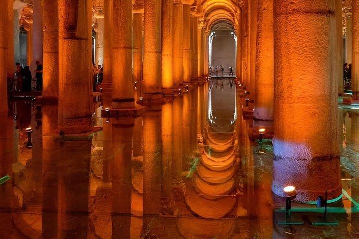 Istanbul Private Tour: Hagia Sophia,Blue Mosque,Cistern,Bazaar