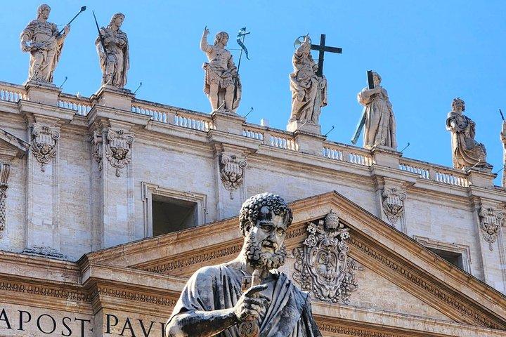 Papal Audience Experience in St. Peter's Square with Host