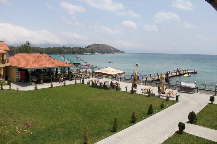 Private Scenic Transfer between Yerevan and Tbilisi