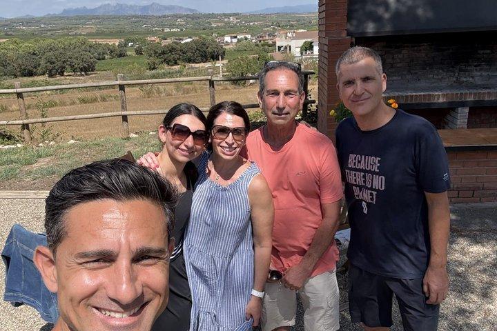 Visite privée de dégustation de vin près de Barcelone demi-journée
