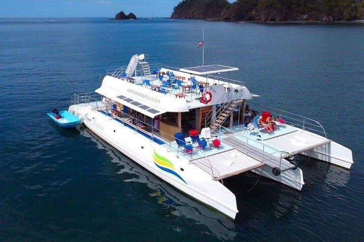 Papagayo Gulf Sunset Catamaran Cruise