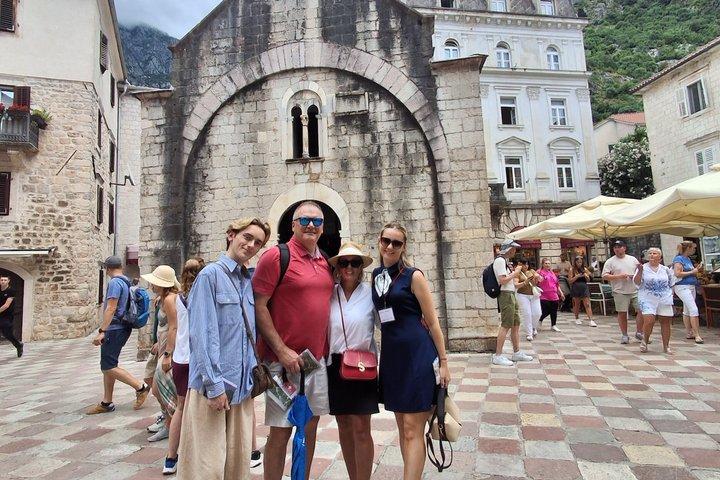 Vandretur i den gamle bydel i Kotor