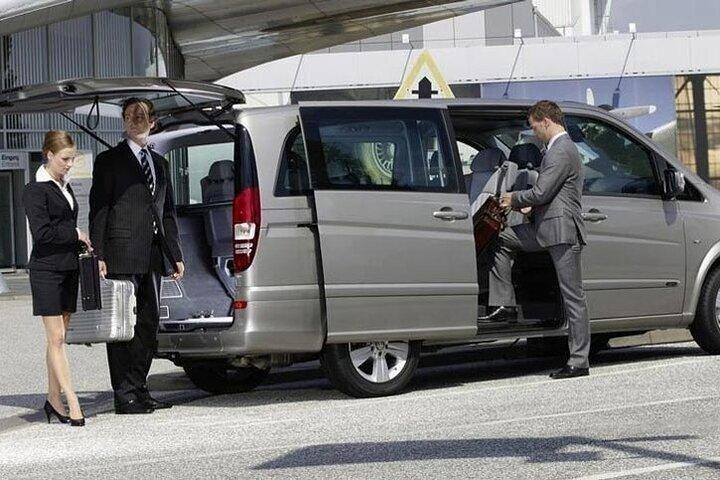 ルートン空港からのプライベート送迎 ロンドン中心部からその逆