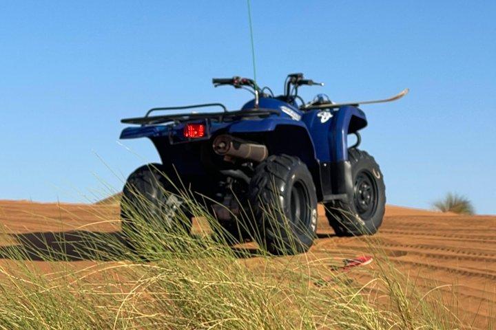 メルズーガ：サハラ砂漠のクワッドバイクアドベンチャー