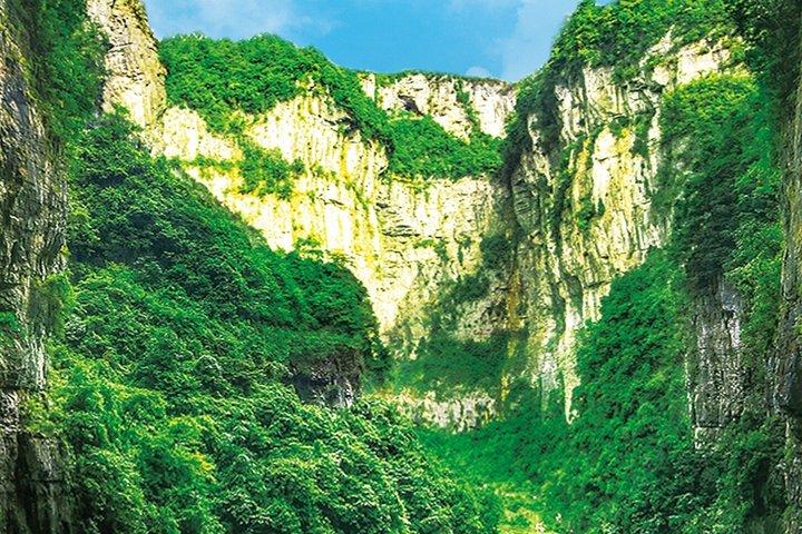 プライベート五龍日帰りツアー：三つの自然の橋と仙女の山