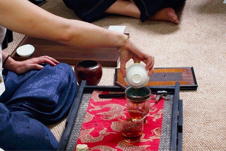 上海の歴史あるレーンで味わう中国語国茶ブラインド