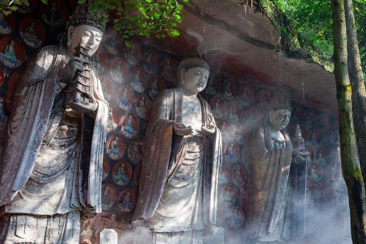 プライベート重慶大都岩石彫刻日帰りツアー（送迎付き）