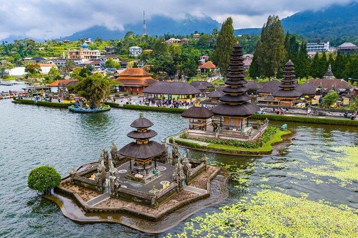 Bali Private Vehicle Charter with Local Driver