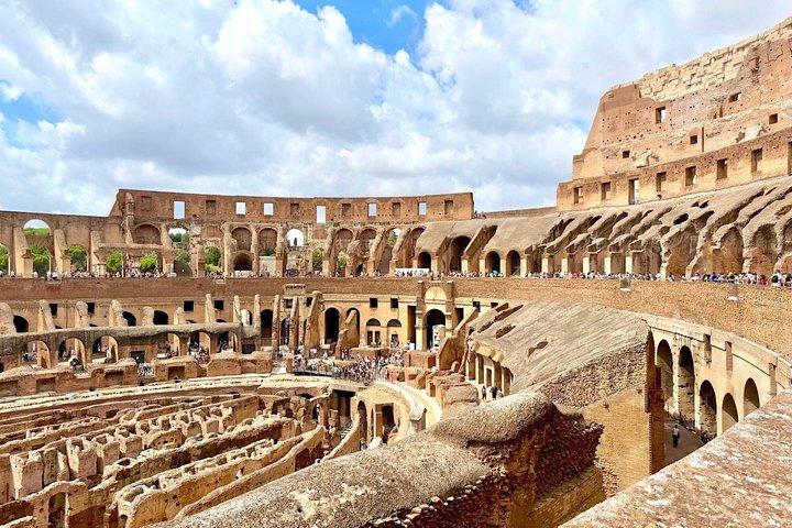 Colosseum Express : Guide + Regular Entry | Small Group