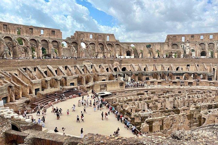 Colosseum Express : Guide + Regular Entry | Small Group
