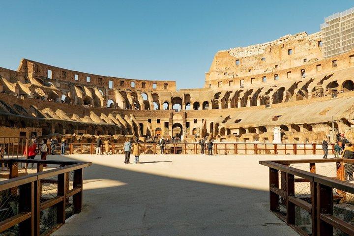 Private Tour durch die Colosseum Arena mit Eingang zum Forum Romanum