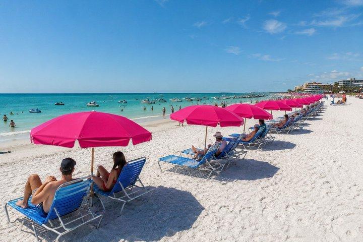 Fort Myers Beach Chair and Umbrella Rental @ Lani Kai Resort