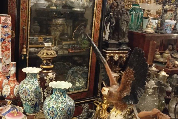 Istanbul Vintage Flea Market & Antique Photo Tour by Motorcycle