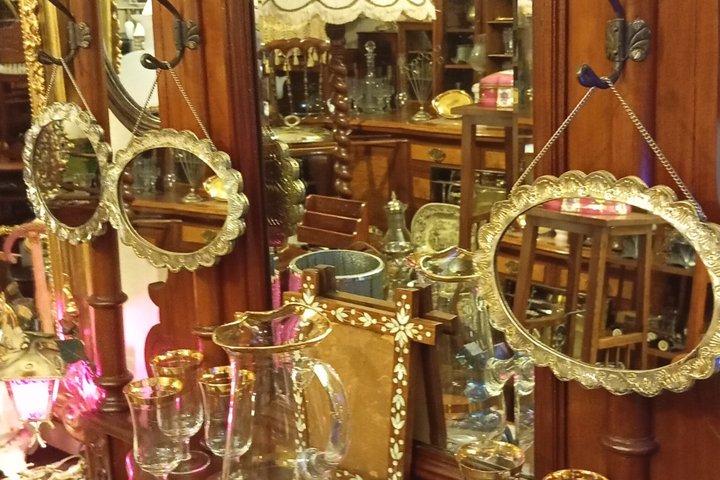 Istanbul Vintage Flea Market & Antique Photo Tour by Motorcycle