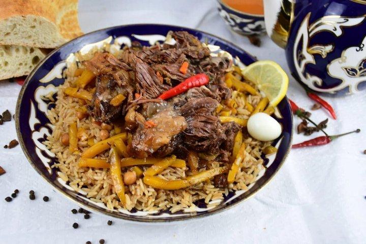 サマルカンドでのプライベートシアブバザールツアー＆ウズベク家庭料理教室