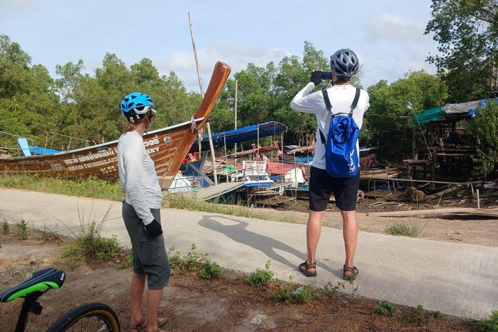 Half day Koh Klang culture cycling