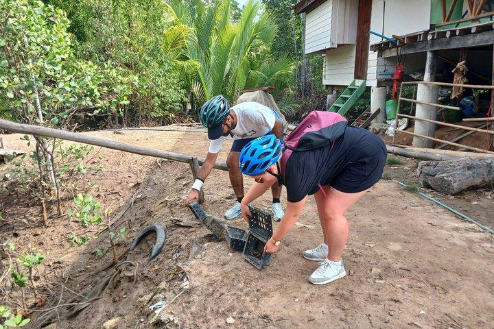 Half day Koh Klang culture cycling