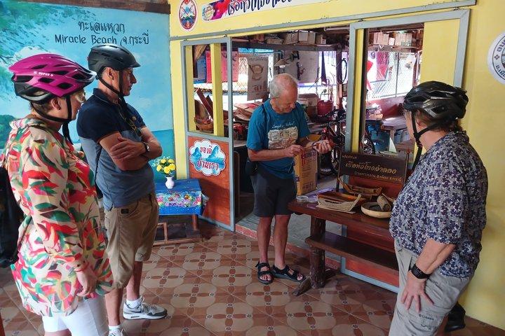 Half day Koh Klang culture cycling