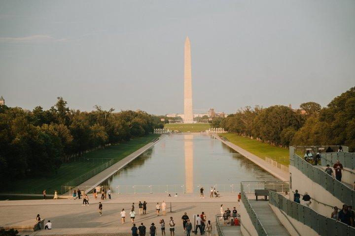 Tour a piedi del National Mall: Monumenti e Memoriali al tramonto