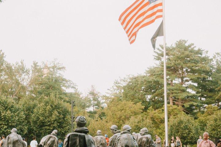 Tour a piedi del National Mall: Monumenti e Memoriali al tramonto