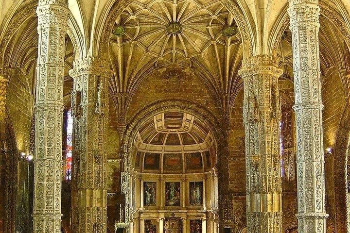 Besøg Jerónimos-klosteret og Belém-tårnet.
