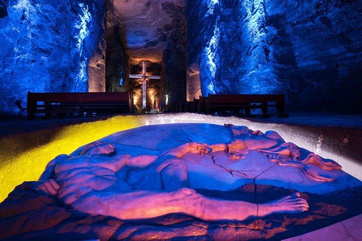 Fra Bogotá: Delt Saltkatedral. Transport inkluderet.