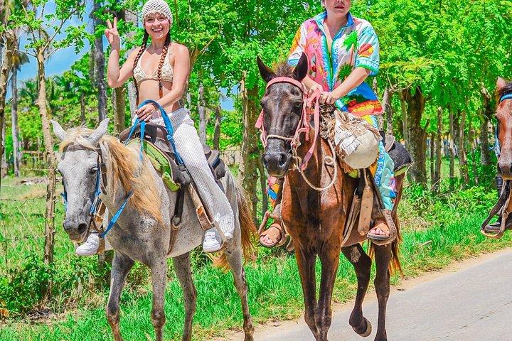 Reiten in Macau und Punta Cana