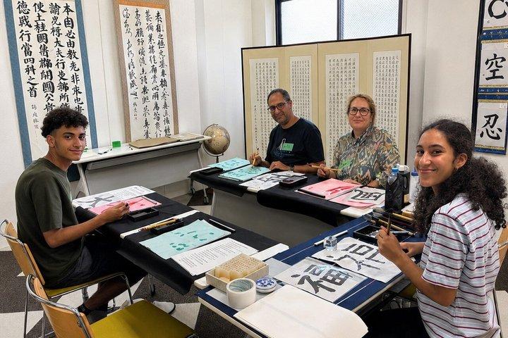 Osaka: Calligraphy, Traditional Sweets and Matcha Workshop