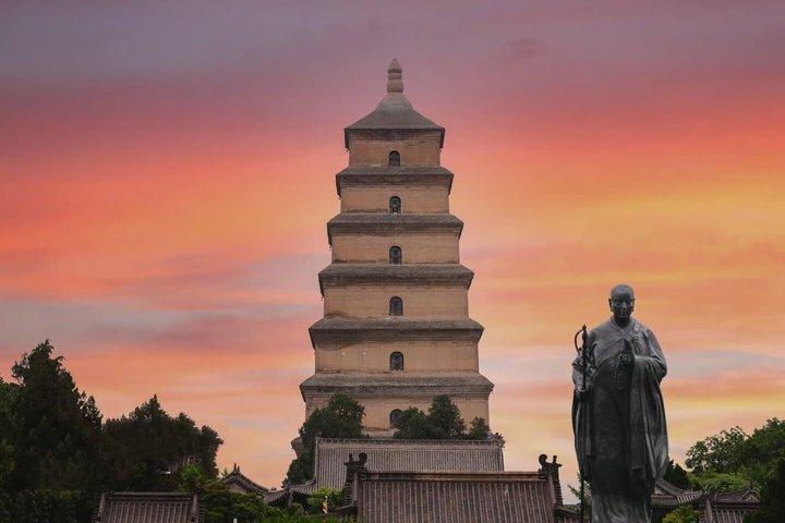 Xian Off Peak Terracotta Warrior and Goose Pagoda City Wall Tour