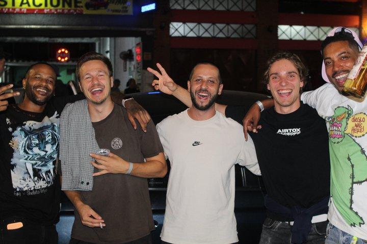 Pub Crawl in São Paulo: Open Bar + Free Appetizers at Bars