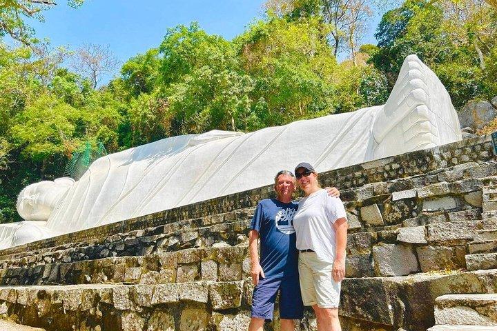 ミーネまたはファンティエット：タクー山と寝仏半日ツアー
