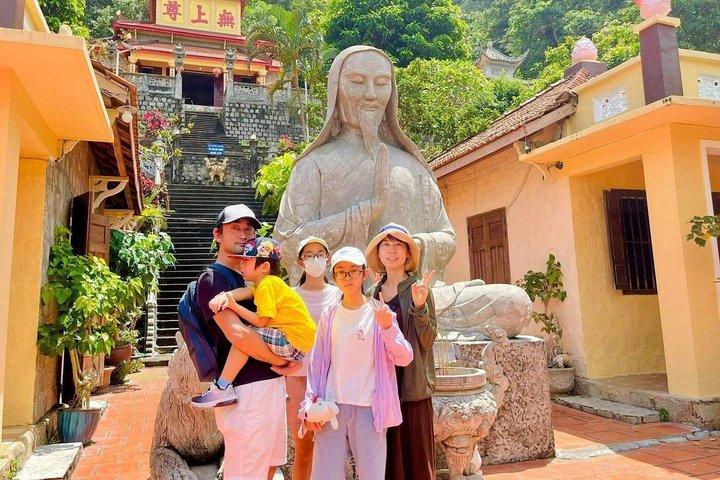 ミーネまたはファンティエット：タクー山と寝仏半日ツアー