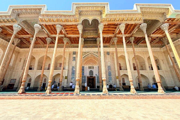 Bukhara: Complete Guided Walking Tour with a Small Group.