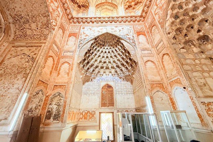 Bukhara: Complete Guided Walking Tour with a Small Group.