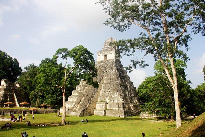 Tikal Maya Site with Local Guide & Lunch