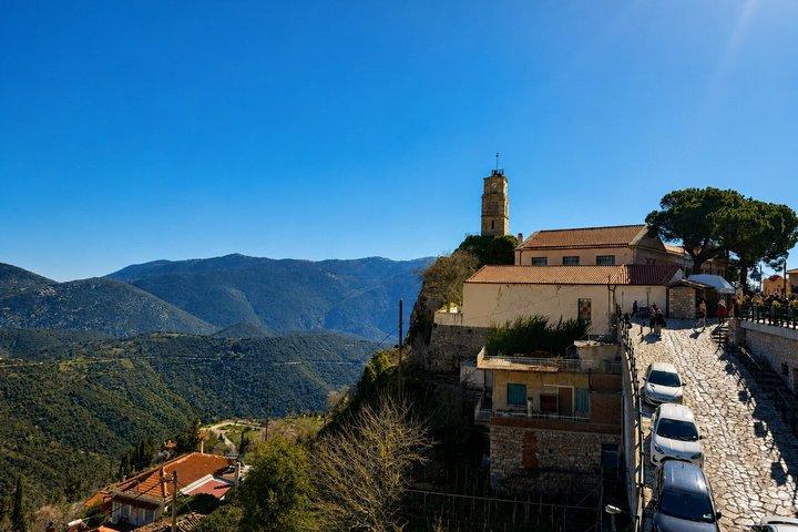 Historisk Delphi One Day Tour med Arachova Stop & Expert Guide